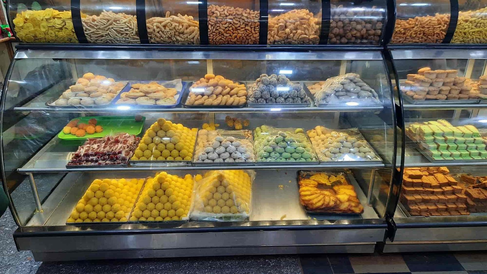 Best Bakery In Faisalabad Hey Pakistani