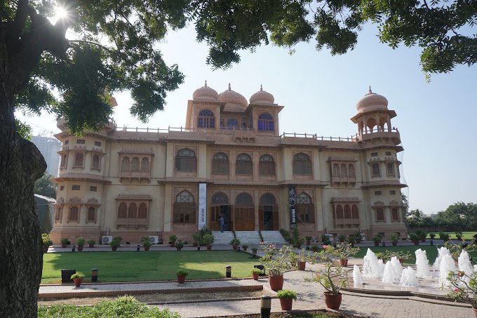 6 Best Places To Visit In Karachi